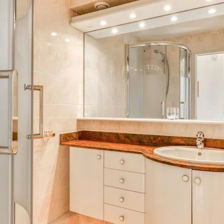 Port Lano - 3 - Appt Lumineux 4-6 Pers Lägenhet